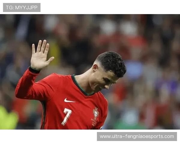 足球场上的英雄时刻 球星们为梦想与坚韧书写感人篇章